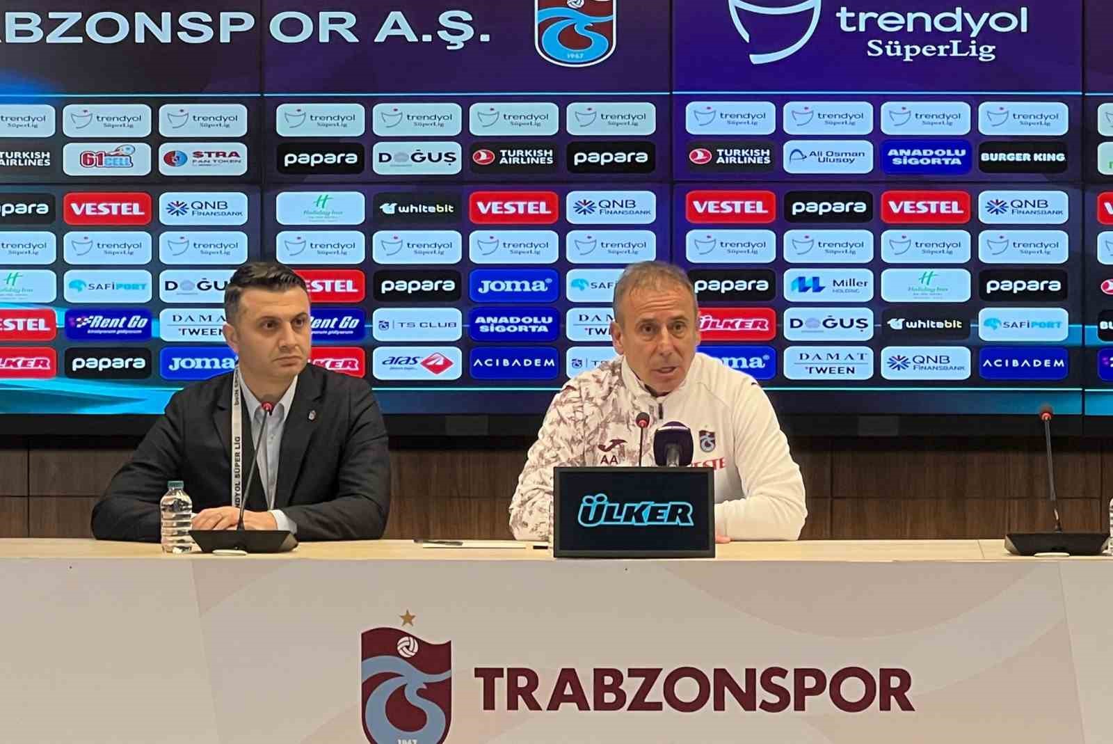 TRABZONSPOR TEKNİK DİREKTÖRÜ ABDULLAH AVCI, KAYSERİSPOR MAĞLUBİYETİ SONRASI YAPTIĞI AÇIKLAMADA , TADI - TUZU OLMAYAN BİR MAÇ OYNADIKLARINI SÖYLEDİ