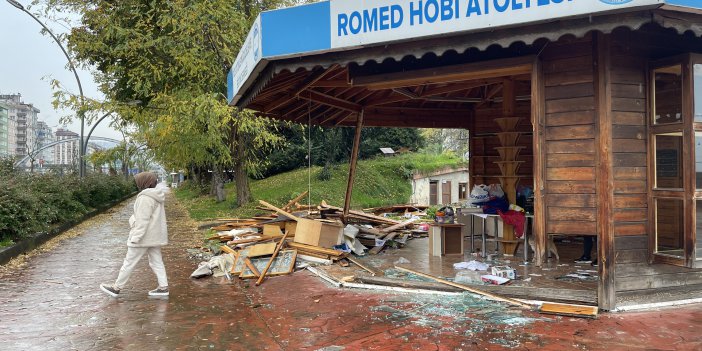 RİZE’DE OTİZMLİ ÖĞRENCİLERİN EĞİTİM GÖRDÜĞÜ AHŞAP HOBİ ATÖLYESİNE ÇARPAN ARAÇ HASARA NEDEN OLDU