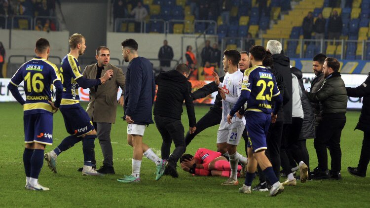 MKE ANKARAGÜCÜ - Ç.RİZESPOR MAÇI SONRASI YAŞANAN OLAYLARLA İLGİLİ TFF OLAĞANÜSTÜ TOPLANMA KARARI ALDI