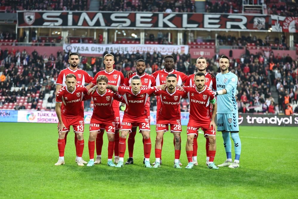 SAMSUNSPOR, ULUSLARARASI SPOR TAHKİM MAHKEMESİ (CAS) TARAFINDAN "KIŞ VE YAZ" TRANSFER DÖNEMLERİ DAHİL OLMAK ÜZERE İKİ DÖNEM TRANSFER YASAĞI CEZASI ALDIKLARINI AÇIKLADI