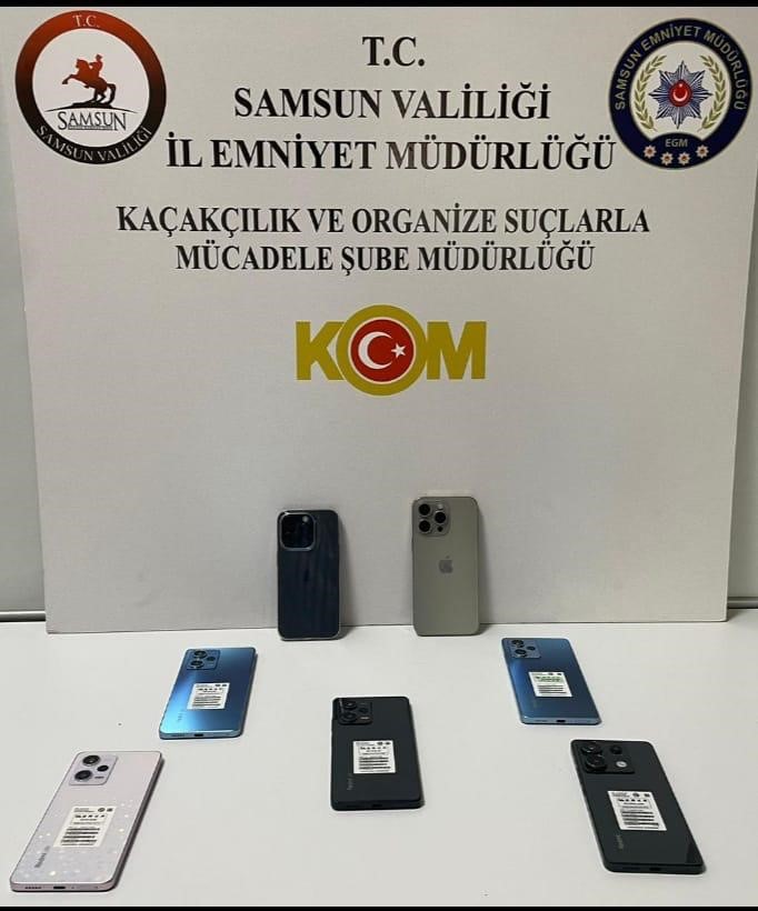 SAMSUN'DA KAÇAKÇILIK FİLLİLERİN ÖNLENMESİN AMACIYLA YAPILAN ÇALIŞMADA ŞÜPHELİ 3 KİŞİ ÜZERİNDE YAPILAN ÇALIŞMADA GÜMRÜK KAÇAĞI OLAN 7 ADET CEP TELEFONU ELE GEÇİRİLDİ