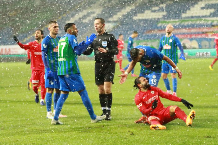 rizespor-gaziantepspor-12.jpg