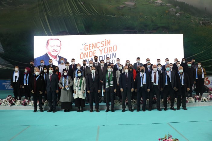 ak-parti-rize-genclik-kollari-1.jpg