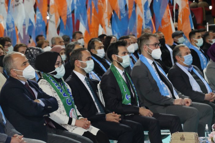 ak-parti-rize-genclik-kollari-13.jpg
