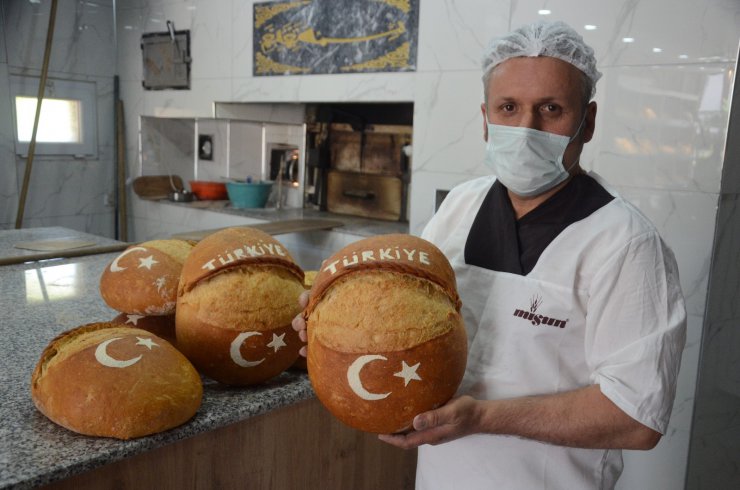BU FIRINDAN ÇIKAN EKMEKLER ’AY-YILDIZLI’