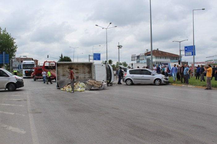 Samsun’da Trafik Kazası: 3 Yaralı