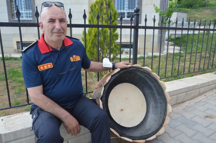 Fırtınada Yuvasız Kaldı, İmdadına Ekipler Yetişti