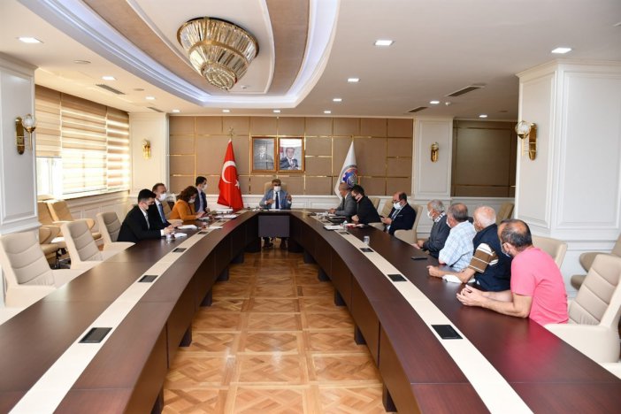 Halk Günü Toplantıları Devam Ediyor