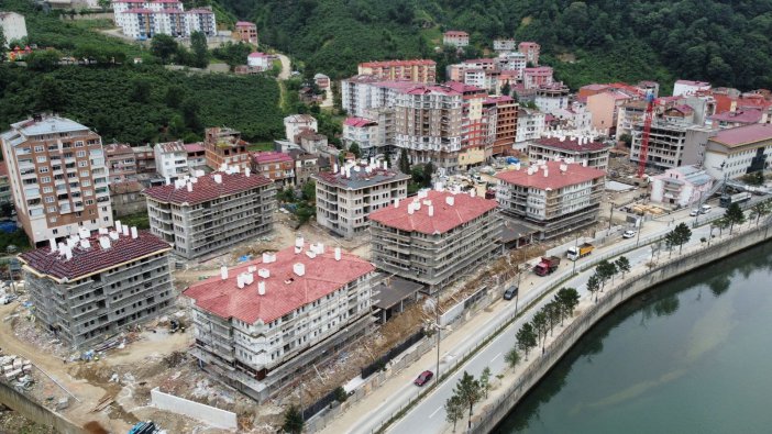 Doğankent’teki Afet Konutlarının İnşaatı Sürüyor