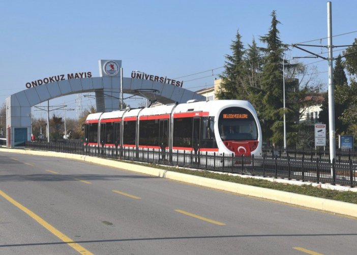 Samsun Büyükşehir Belediyesi 11 Bin Sağlık Çalışanına Ücretsiz Ulaşım İmkanı Sağladı
