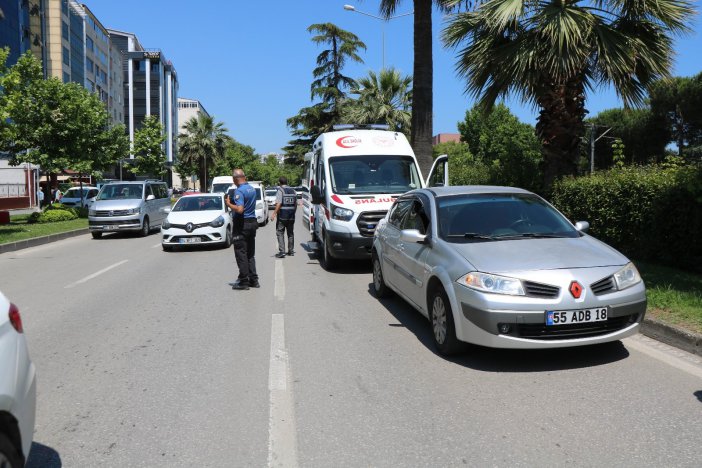Direksiyon Başında Fenalaşan Sürücünün Son Refleksi Muhtemel Faciayı Önledi