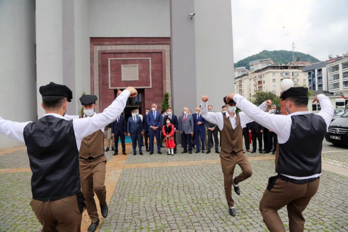 Kültür Ve Turizm Bakanı Ersoy Giresun’da Gezi Ve İncelemelerde Bulundu