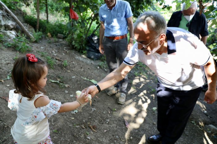 Başkandan Minik Elif’e İlginç Doğum Günü Sürprizi