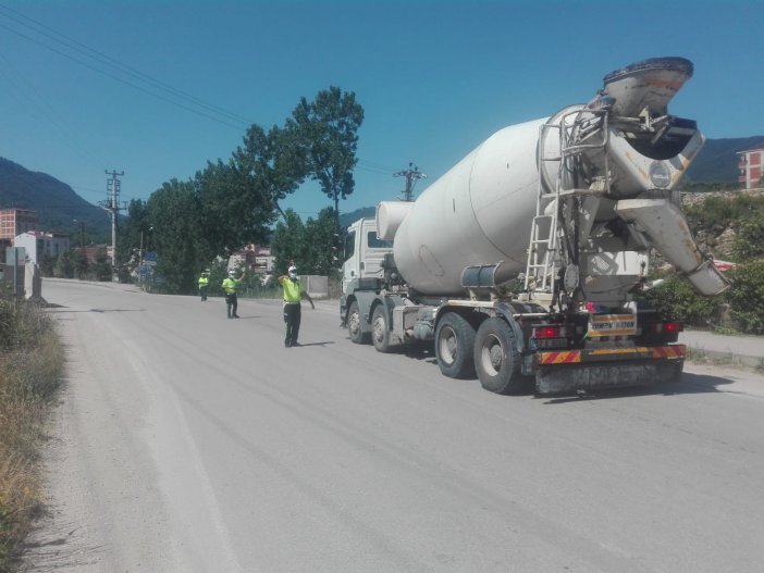 Kumru’da Trafik Denetimleri Sürüyor