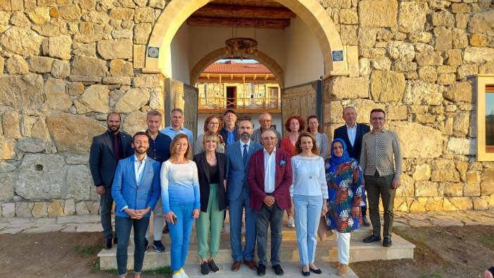 Bayburt Üniversitesi İle Kenan Yavuz Kültür Vakfı Arasında Protokol İmzalandı