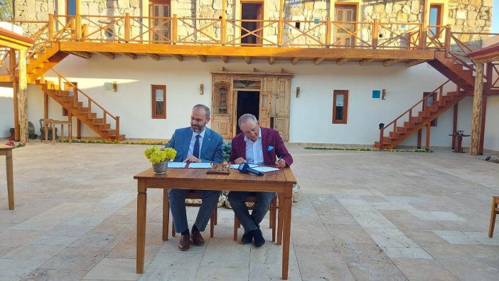 Bayburt Üniversitesi İle Kenan Yavuz Kültür Vakfı Arasında Protokol İmzalandı