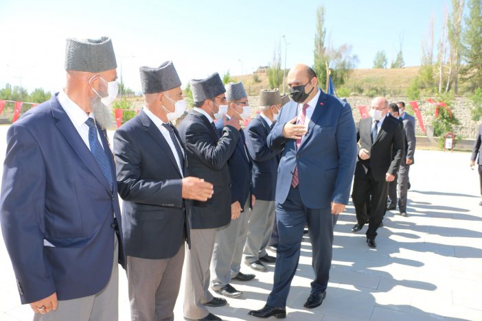 Atatürk’ün Erzurum’a Gelişi Ilıca’da Kutlandı