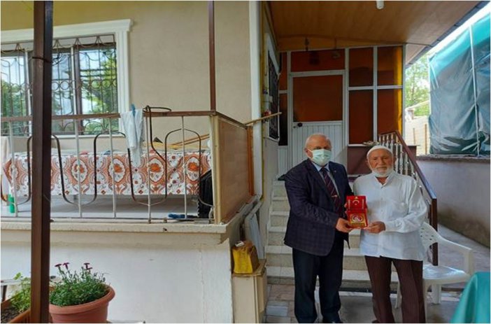 Koca Yürek’den Mehmetçiğe Anlamlı Bağış