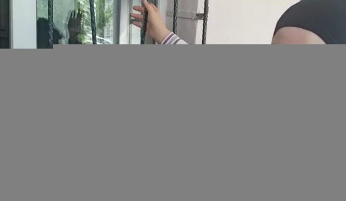 Başı Demir Parmaklıklara Sıkışan Afacanı İtfaiye Kurtardı