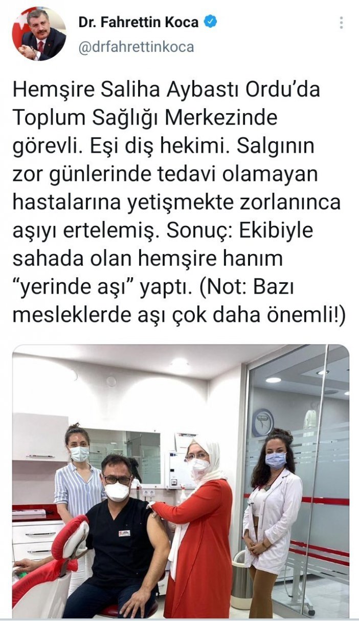 Saliha Hemşire, Yoğun Çalışan Eşinin Yanına Giderek, Aşısını Yaptı