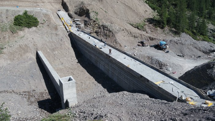 Erzurum Oltu Esenyamaç Göleti’nde Çalışmalar Aralıksız Devam Ediyor