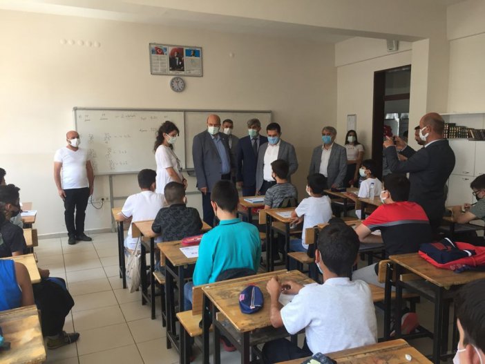 Erzurum’da 40 Bin Öğrenci Telafi Eğitiminde