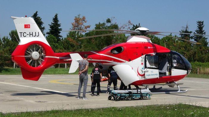 Beyin Kanaması Geçiren Yaşlı Adam Ambulans Helikopterle Hastaneye Yetiştirildi