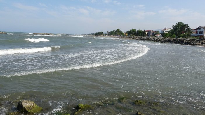 Samsun’da Denizde Boğulma Tehlikesi Geçiren 2 İnşaat İşçisinin Durumu Ağır