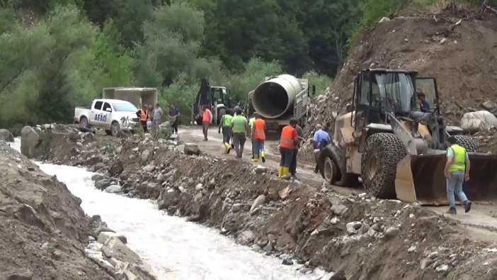 Selde Kaybolan İşçiyi Arama Çalışmaları Devam Ediyor