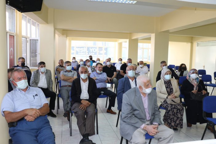 ak-parti-rize-13.jpg