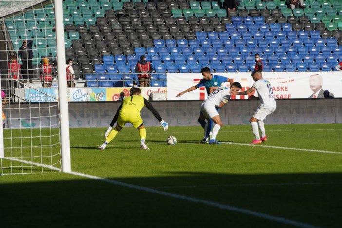 rizspor-kasimpasa-14.jpg