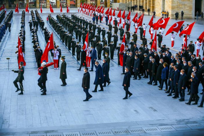 erdogan-anitkabirde-13.jpg