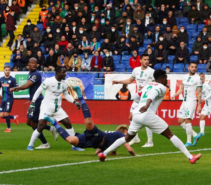rizespor-giresunspor-12.jpg