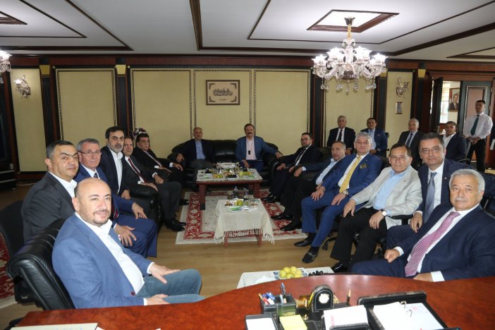 hisarcikloglu-12.jpg