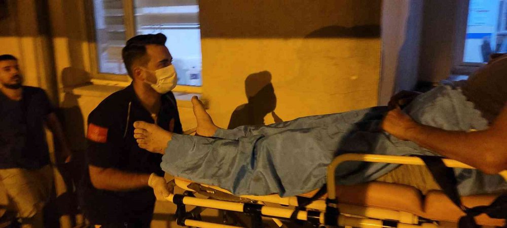 ‘azalıktan Niye İstifa Ettin’ Diye Soran Muhtara Kurşun Yağdırdı