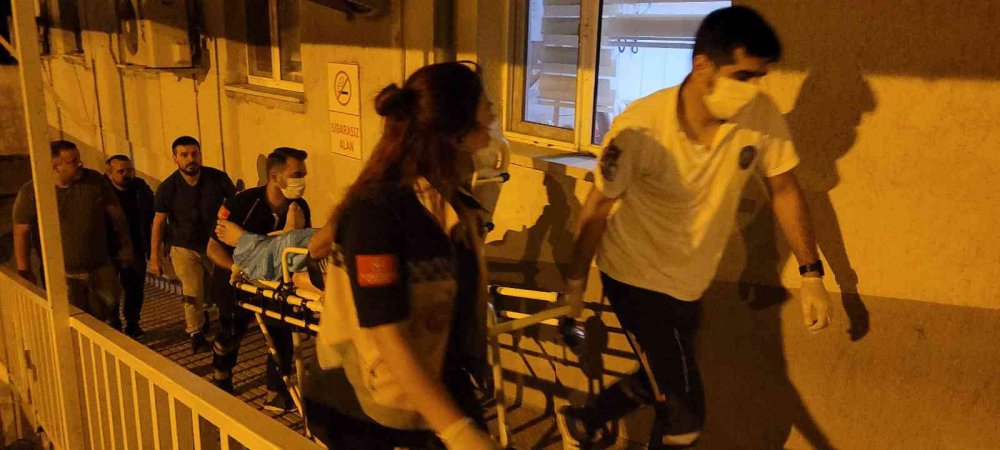‘azalıktan Niye İstifa Ettin’ Diye Soran Muhtara Kurşun Yağdırdı