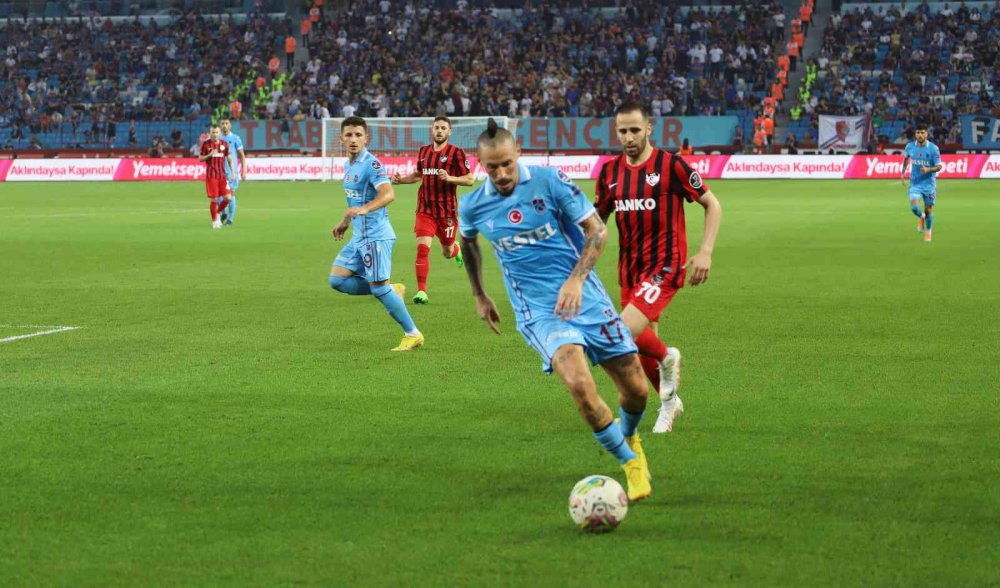 TRABZONSPOR EVİNDE GAZİANTEP FK'Yİ 3 - 2 MAĞLUP ETTİ
