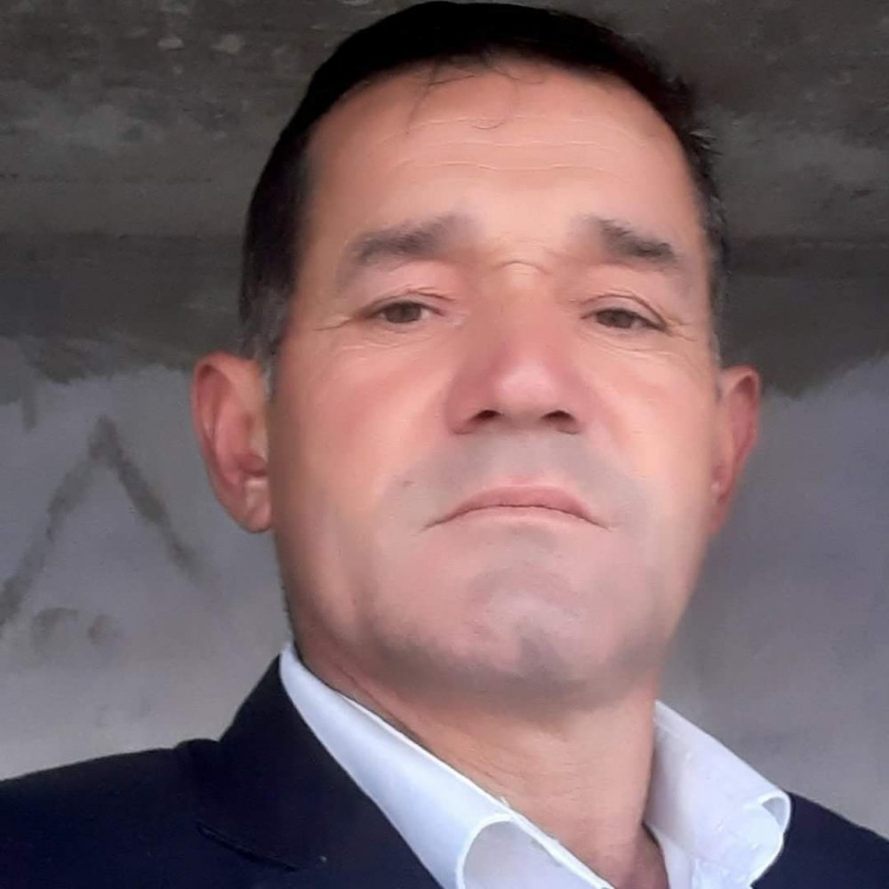 AMASYA’DA YOLCU OTOBÜSÜYLE KAMYONET ÇARPIŞTI: 2 ÖLÜ, 8 YARALI