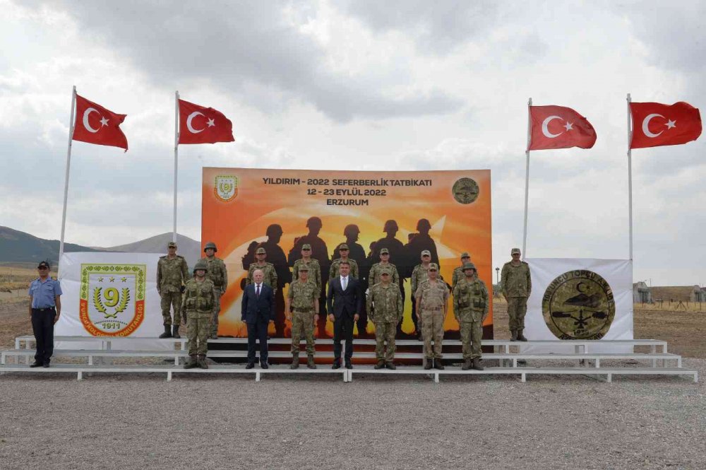 ERZURUM’DA YILDIRIM-2022 SEFERBERLİK TATBİKATI NEFES KESEN GÖRÜNTÜLERE SAHNE OLDU