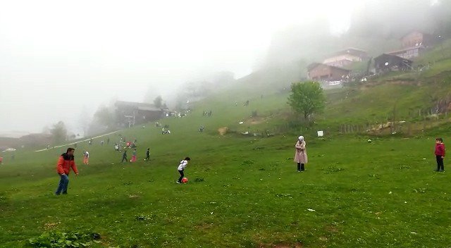 RİZE REKORA KOŞUYOR , 8 AYDA 1 MİLYONDAN FAZLA TURİST GELDİ