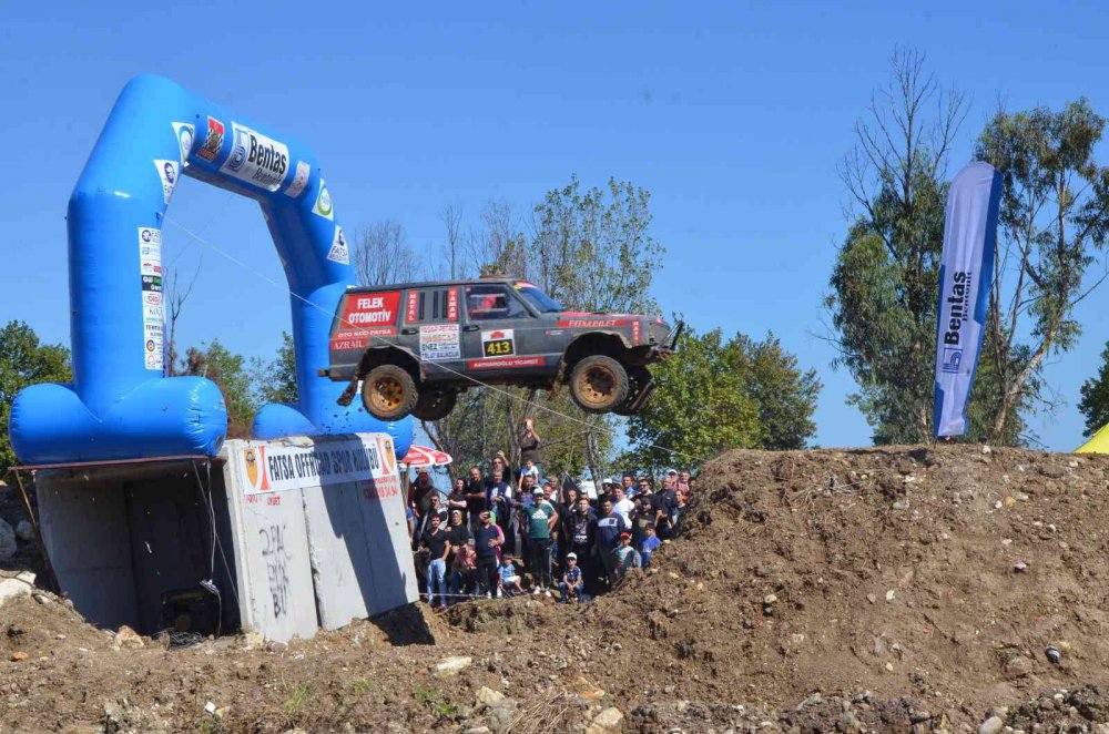 ORDU FATSA'DA OFF-ROAD YARIŞLARI NEFES KESTİ