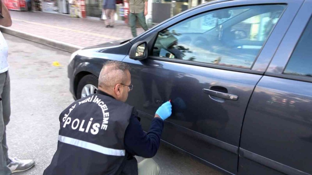 SAMSUN'UN BAFRA TİCARET BORSASI YÖNETİM KURULU ÜYESİ VE BAŞKAN ADAYI TARIK EROL, BİR ÇOCUK TARAFINDAN SİLAHLA YARALANDI