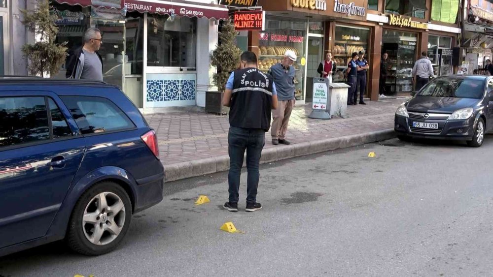 SAMSUN'UN BAFRA TİCARET BORSASI YÖNETİM KURULU ÜYESİ VE BAŞKAN ADAYI TARIK EROL, BİR ÇOCUK TARAFINDAN SİLAHLA YARALANDI