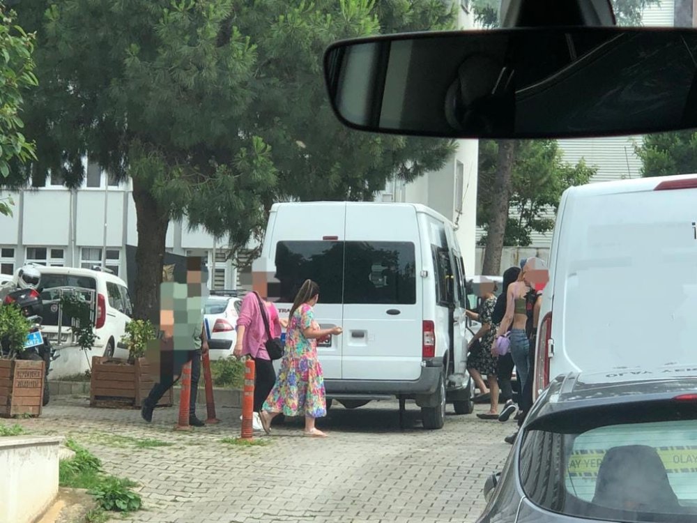 TRABZON'DA FUHUŞ VE KADIN PAZARLANMASINI ENGELLEMEYE YÖNELİK ÇALIŞMALARINI SÜRDÜREN POLİS EKİPLERİNCE SON 10 AYDA DÜZENLENEN FUHUŞ OPERASYONLARINDA 204 KADIN HAKKINDA İŞLEM YAPILDI