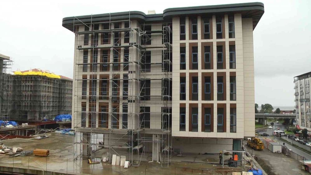 RİZE BELEDİYE BAŞKANI RAHMİ METİN : RİZE'DE KENTSEL DÖNÜŞÜM ÇERÇEVESİNDE YAPIMI DEVAM EDEN BELEDİYE BLOKLARINDA SONA YAKLAŞILDI