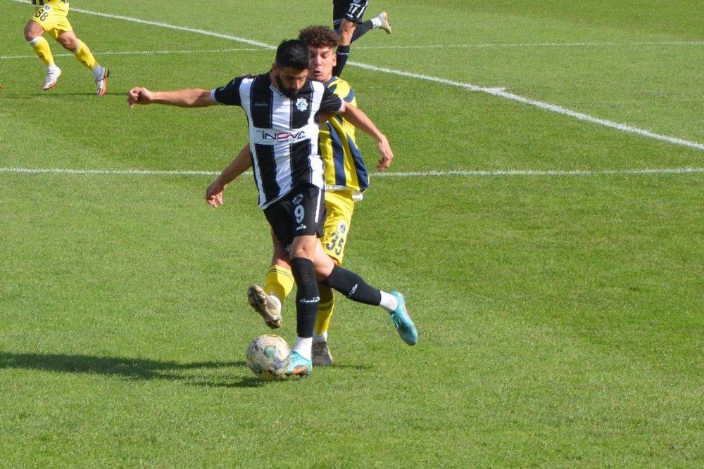 TFF 3. LİG 3.GRUP 8.HAFTA KARŞILAŞMASINDA FATSA BELEDİYESPOR: 0 - AKSARAY BELEDİYESPOR : 2