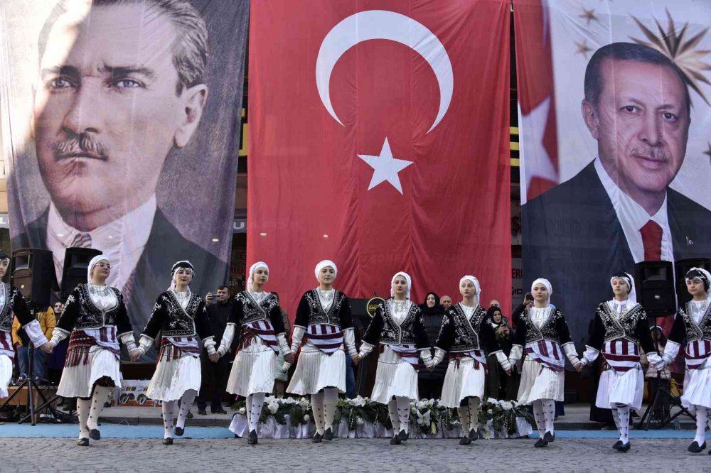 GÜMÜŞHANE'DE 29 EKİM CUMHURİYET BAYRAMI'NIN 99.YILDÖNÜMÜ DÜZENLENEN ÇEŞİTLİ PROGRAMLARLA KUTLANDI