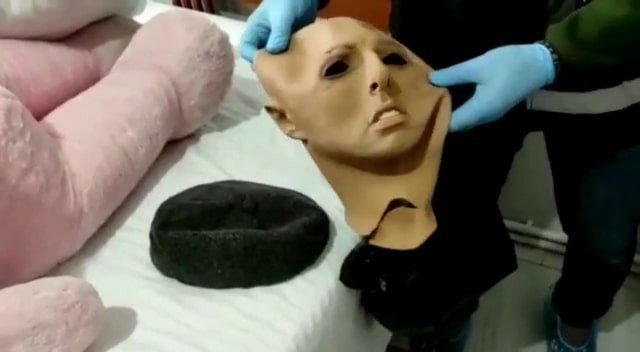 SAKARYA'DA EKİM AYI İÇERİSİNDE KESİNLEŞMİŞ HAPİS CEZASI BULUNAN 98, HIRSIZLIK OLAYINA KARIŞAN 41 ŞÜPHELİ YAKALANDI. KUMAR OYNATAN MEKANLARA İSE 165 BİN 662 LİRA PARA CEZASI KESİLDİ