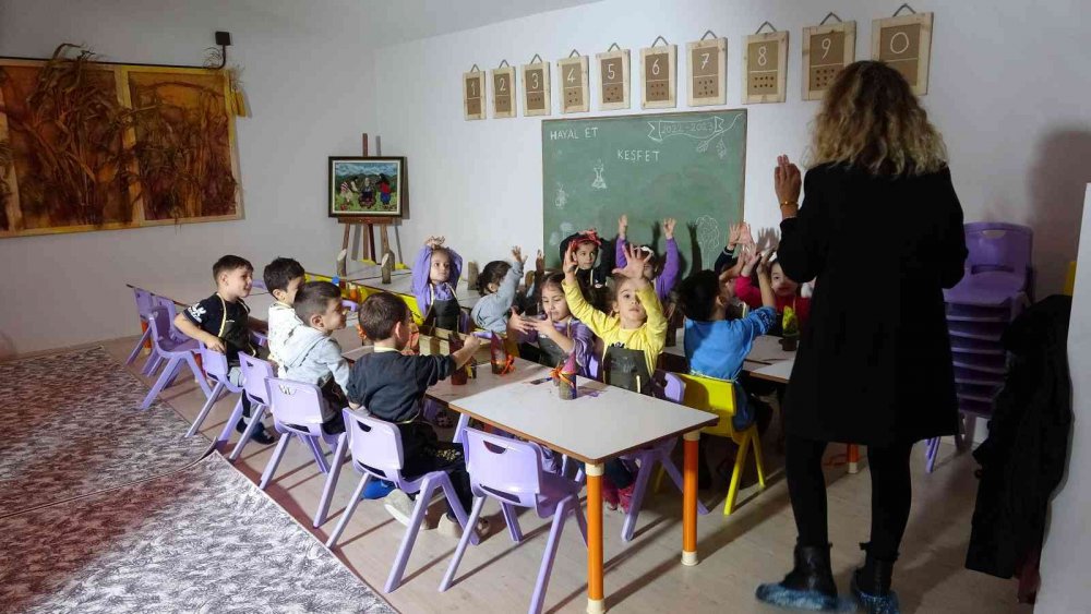 TRABZON'DA 13 YIL ÖNCE KAPATILAN ÇAMLIK İLKOKULU, TOPRAK ANA KÖY YAŞAM MERKEZİ İSMİYLE YENİDEN HAYAT BULDU