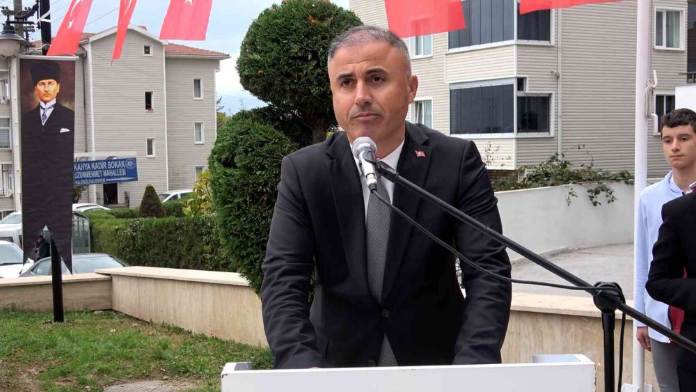 ZONGULDAK'IN EREĞLİ İLÇESİNDE 8 KASIM UZUN MEHMET'İ ANMA VE KÖMÜRÜN BULUNUŞUNUN 193. YILINDA ANILDI
